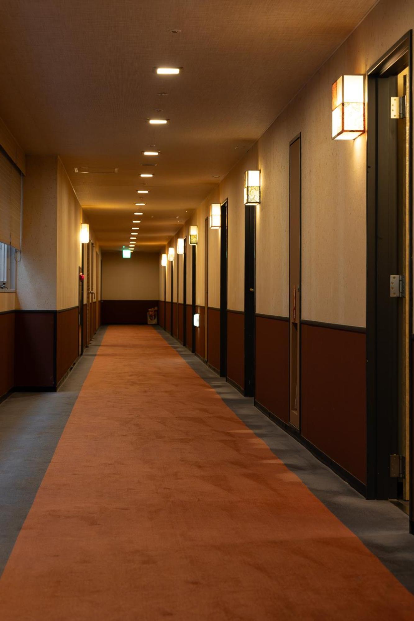 New Sunpia Tsuruga Hotel Buitenkant foto