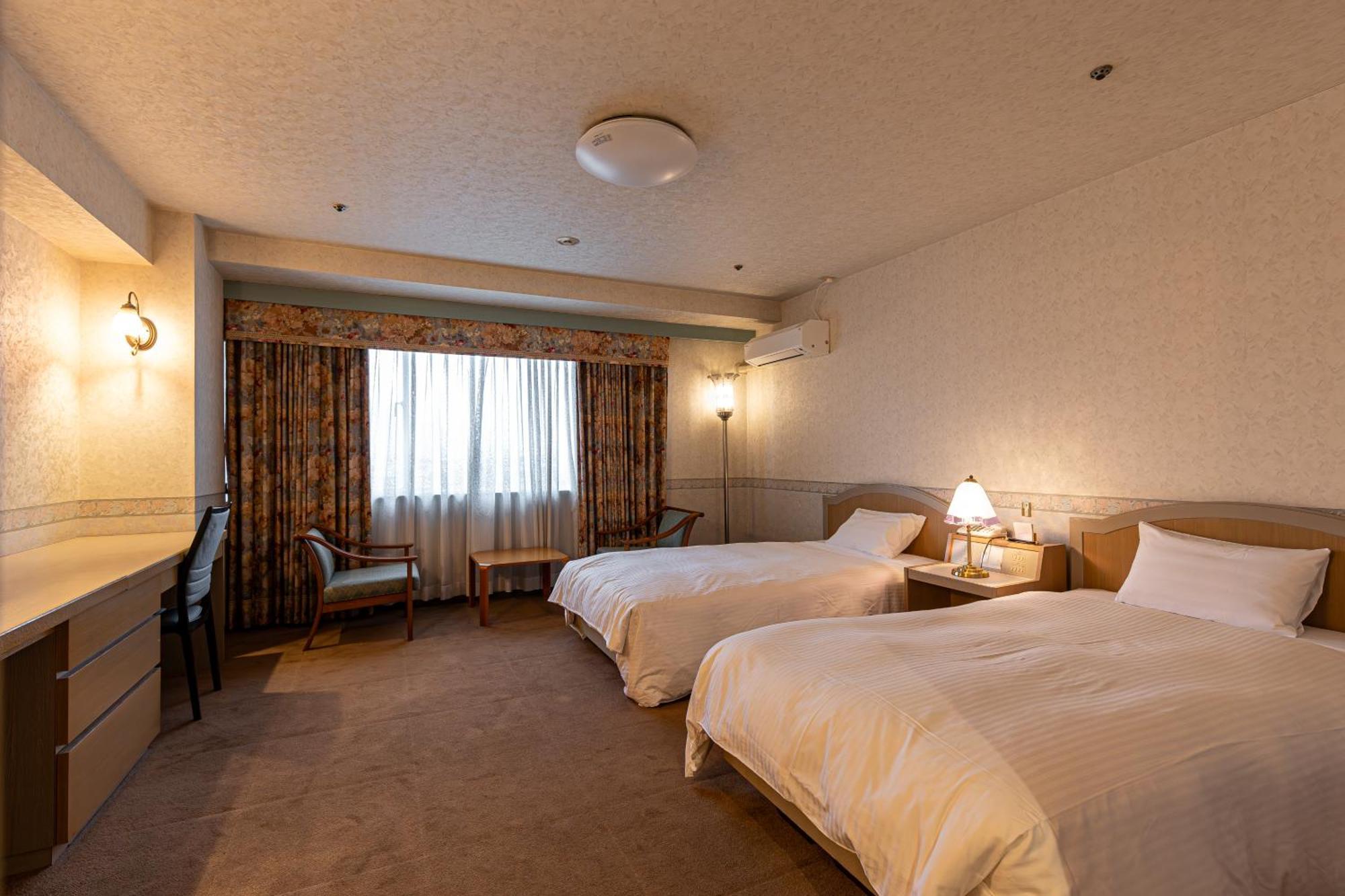 New Sunpia Tsuruga Hotel Buitenkant foto